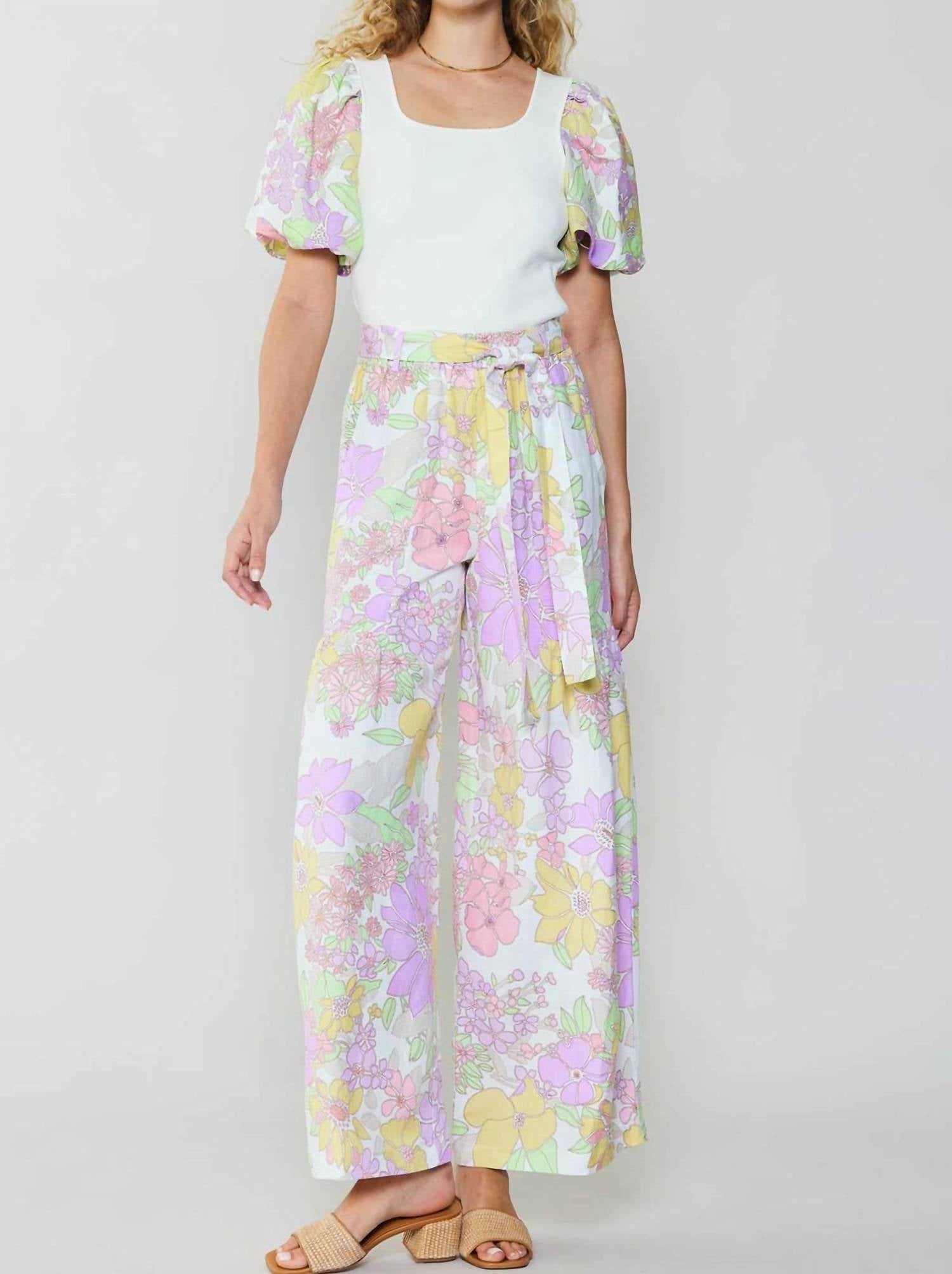 Current air Топ Paige Puff с цветочным принтом и рукавами, розовый, с цветочным узором
Current air Топ Paige Puff с цветочным принтом и рукавами, розовый, с цветочным узором