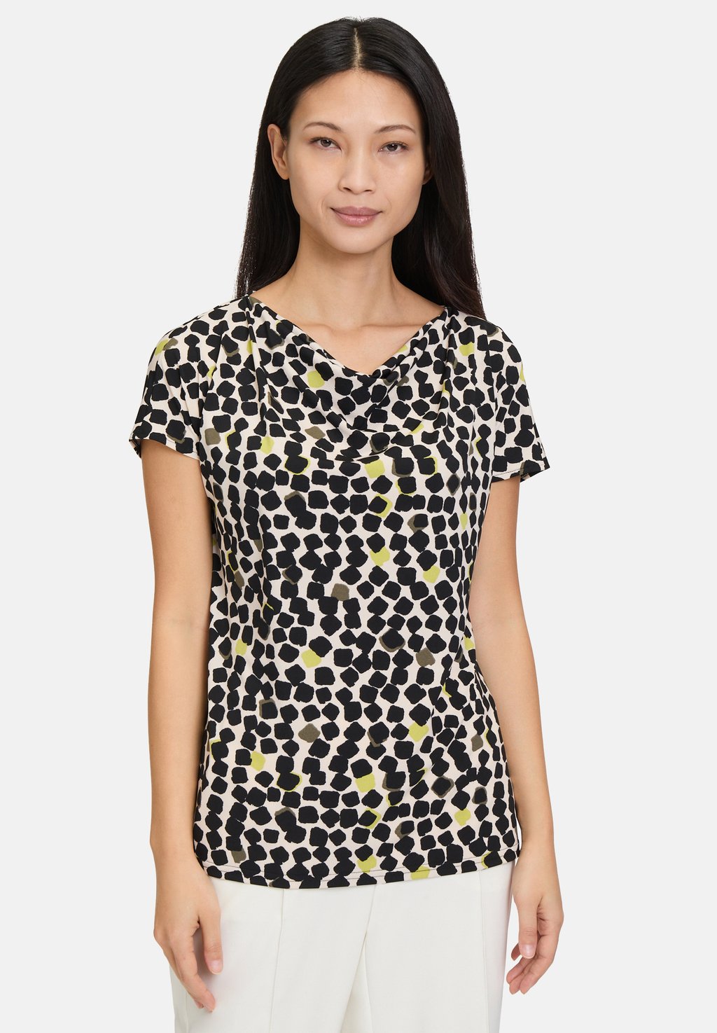 Футболка с принтом MIT WASSERFALLAUSSCHNITT Betty Barclay, бежевый
Футболка с принтом MIT WASSERFALLAUSSCHNITT Betty Barclay, бежевый