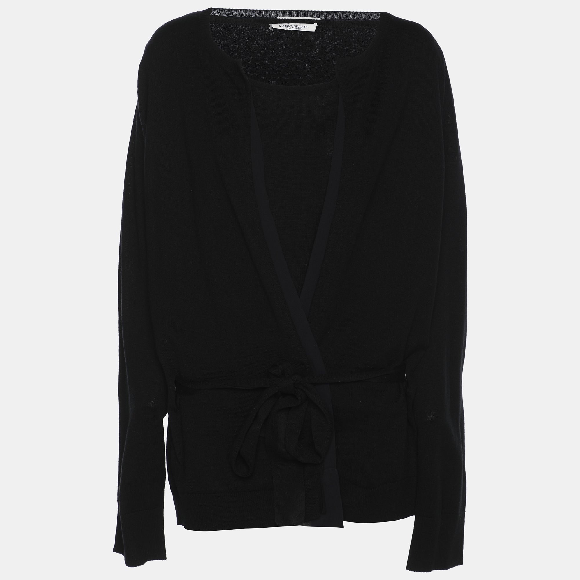 Черный вязаный свитер с поясом от Marina Rinaldi
Черный вязаный свитер с поясом от Marina Rinaldi