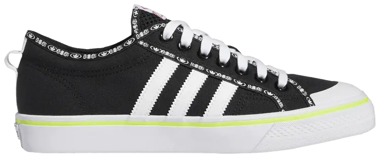 Кроссовки adidas Nizza 'Core Black', черный
Кроссовки adidas Nizza 'Core Black', черный