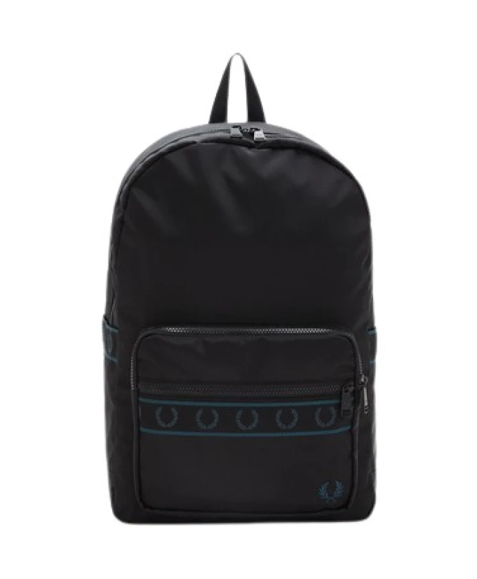 Нейлоновый рюкзак с логотипом Fred Perry, черный
Нейлоновый рюкзак с логотипом Fred Perry, черный