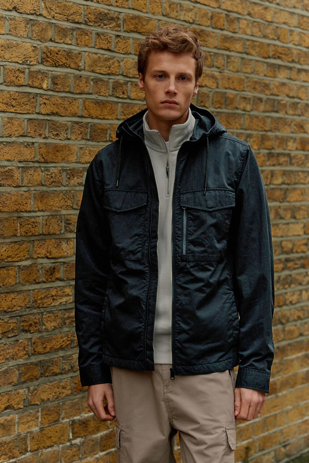 Куртка-Рубашка в практичном стиле с капюшоном Next, черный
Куртка-Рубашка в практичном стиле с капюшоном Next, черный