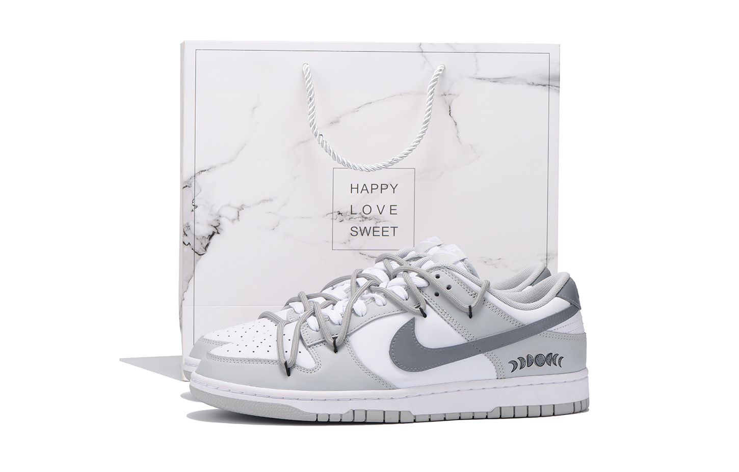 Кроссовки для скейтбординга Dunk Coverage с противоскользящим и износостойким верхом, мужские, светло-серые Nike, Light Gray
Кроссовки для скейтбординга Dunk Coverage с противоскользящим и износостойким верхом, мужские, светло-серые Nike, Light Gray