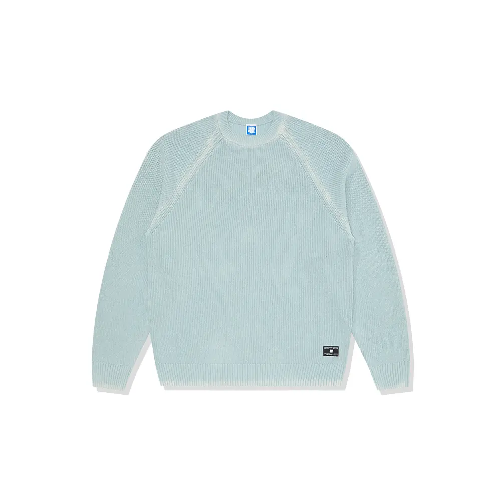 Свитер унисекс с круглым вырезом, средней жесткости, другие Undefeated, cool серый
Свитер унисекс с круглым вырезом, средней жесткости, другие Undefeated, cool серый