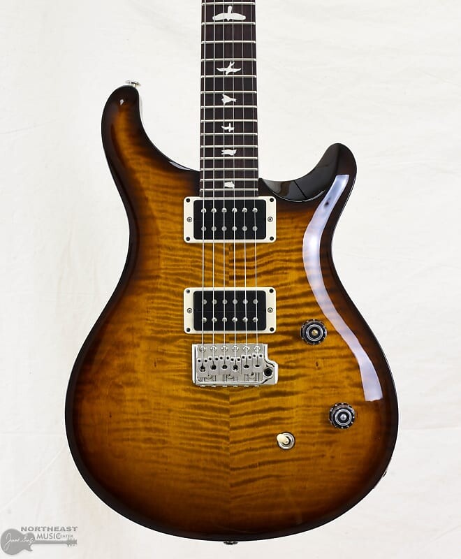 Гитары PRS CE 24 — черный янтарь (серийный номер: 0354789)
Гитары PRS CE 24 — черный янтарь (серийный номер: 0354789)