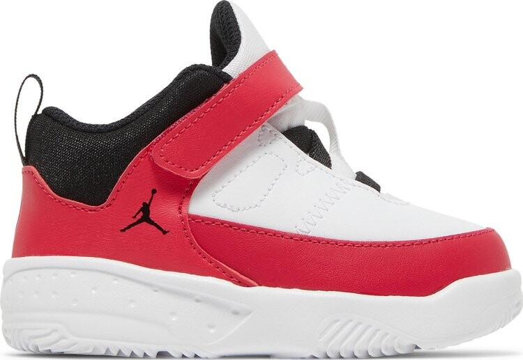 Кроссовки Jordan Max Aura 3 TD White Very Berry, красный 
Кроссовки Jordan Max Aura 3 TD White Very Berry, красный