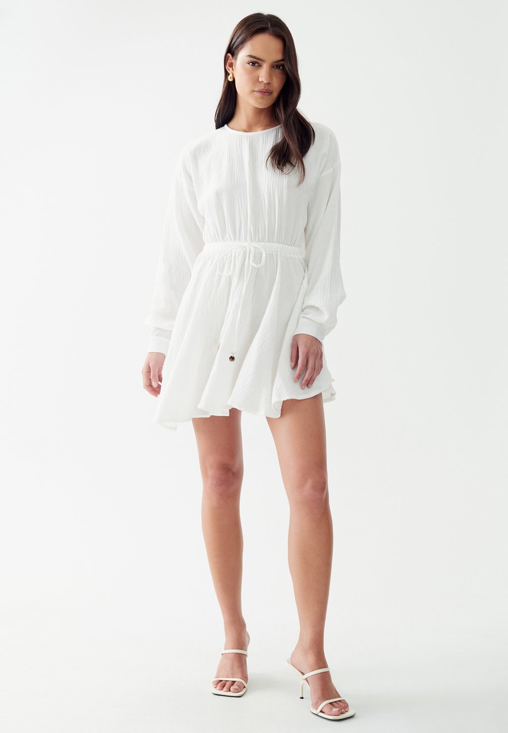 Повседневное платье KELIA THE FATED, белый
Повседневное платье KELIA THE FATED, белый