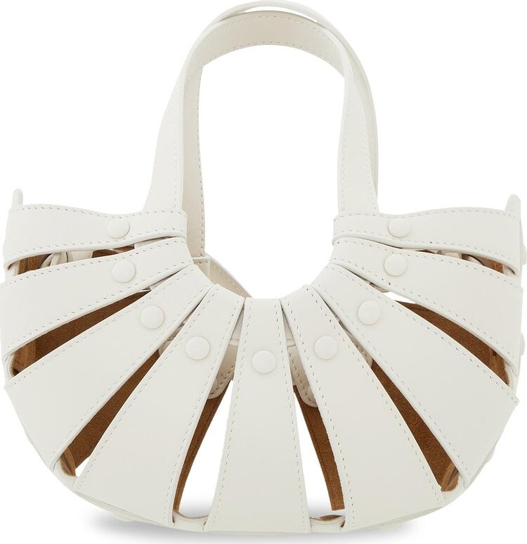 Сумка Bottega Veneta The Shell Bag White/Frost/Gold, белый
Сумка Bottega Veneta The Shell Bag White/Frost/Gold, белый