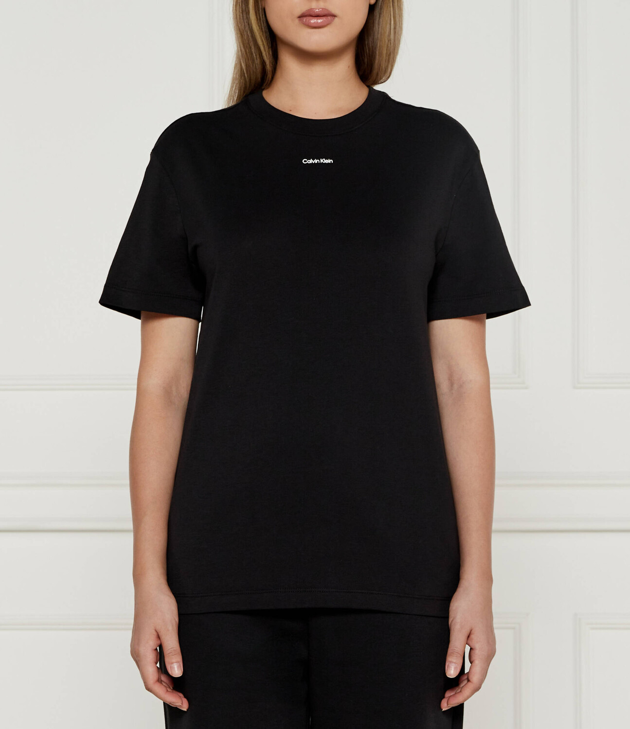 Футболка Calvin Klein Regular Fit, черный
Футболка Calvin Klein Regular Fit, черный