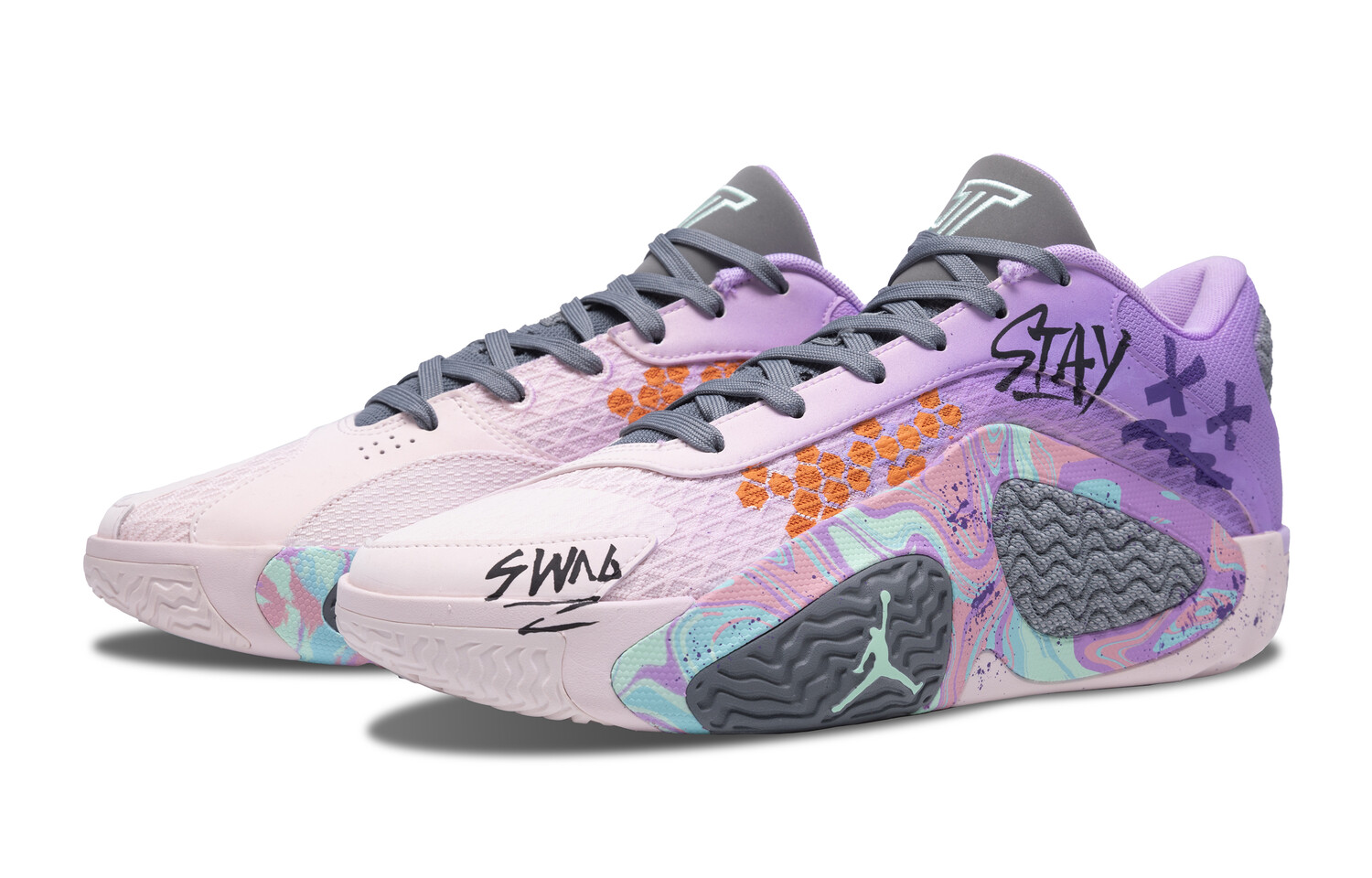 Баскетбольные кроссовки Tatum 2 мужские с низким верхом серые Jordan
Баскетбольные кроссовки Tatum 2 мужские с низким верхом серые Jordan