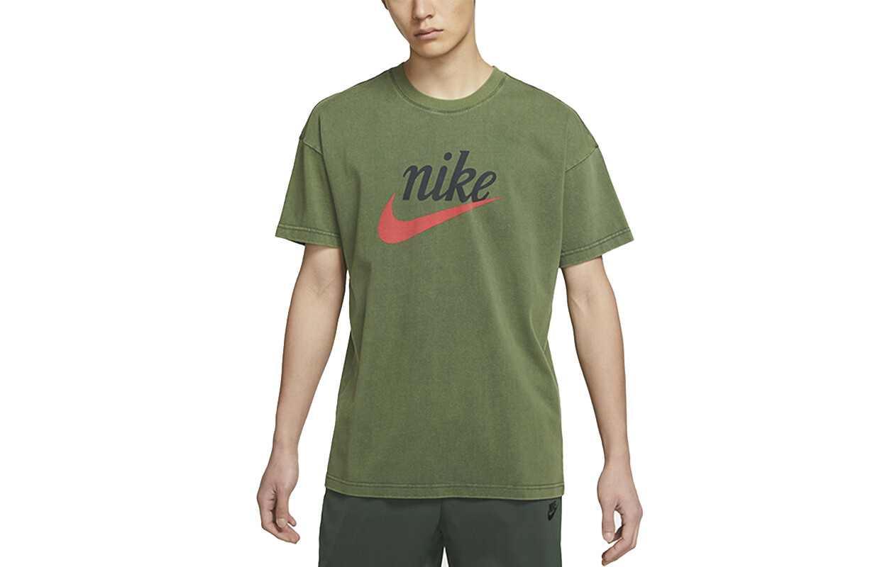 Футболка серии Sportswear Essentials для мужчин, зеленая Nike, зеленый
Футболка серии Sportswear Essentials для мужчин, зеленая Nike, зеленый