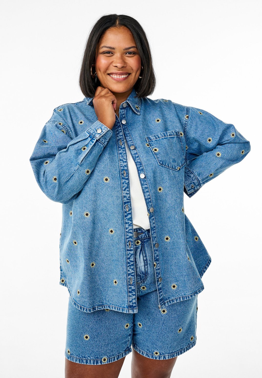 Блузка на пуговицах Zizzi, цвет L. B. D Sunflower
Блузка на пуговицах Zizzi, цвет L. B. D Sunflower