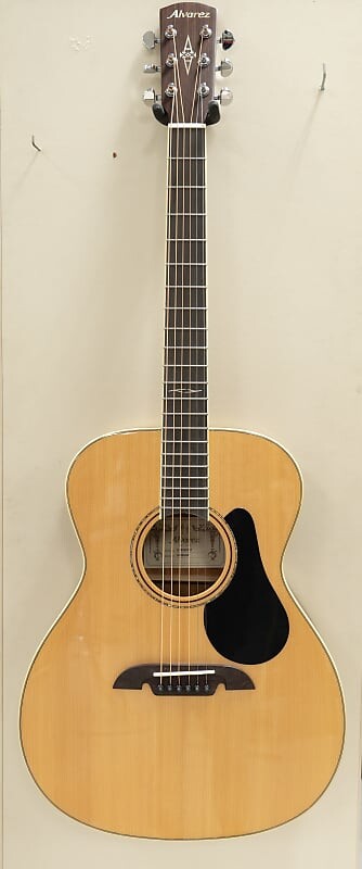 Акустическая гитара Alvarez AF60AGP OM/Folk Acoustic Guitar Pack
Акустическая гитара Alvarez AF60AGP OM/Folk Acoustic Guitar Pack