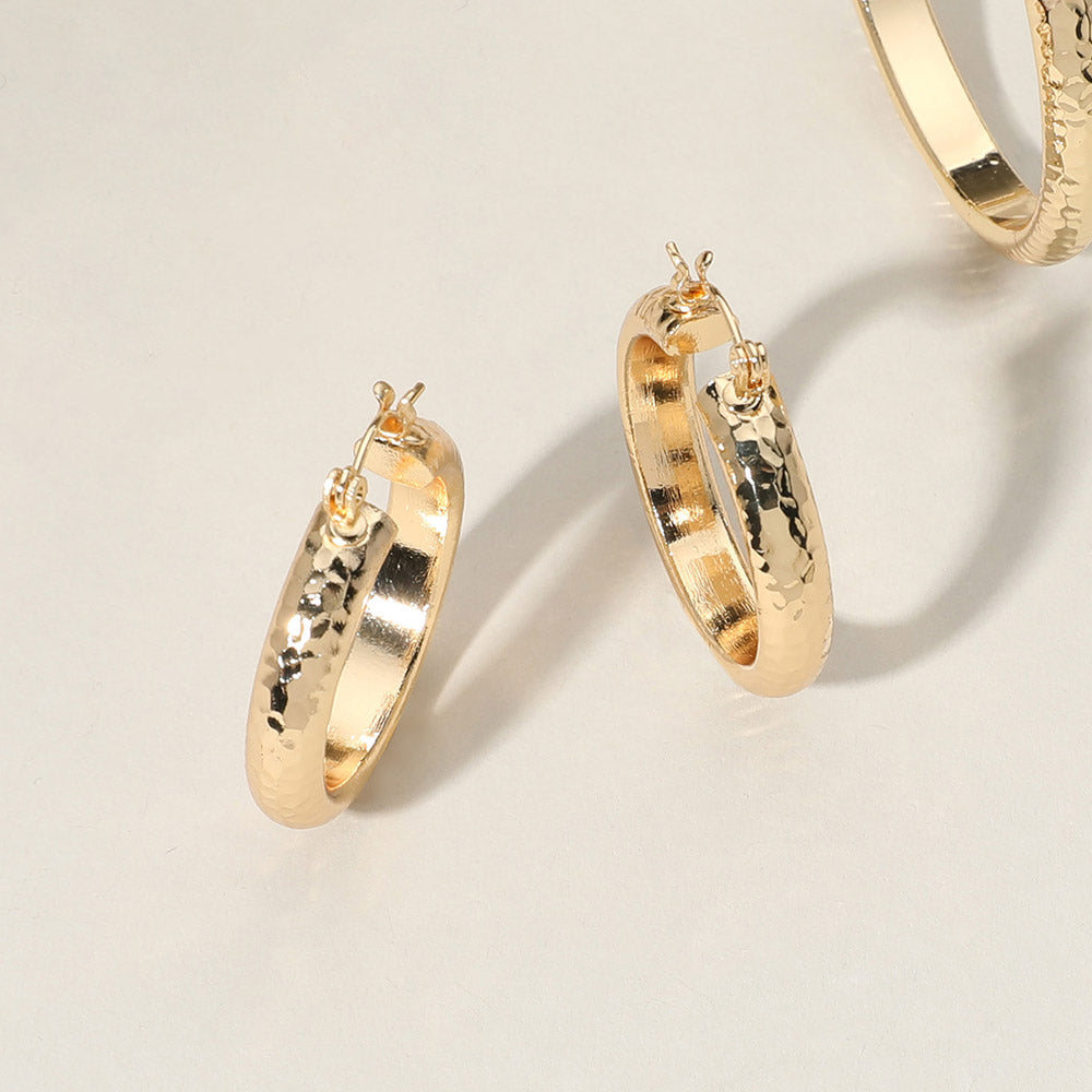 Серьги-кольца с кованой металлической застежкой-застежкой - золото Fashnzfab, золотой
Серьги-кольца с кованой металлической застежкой-застежкой - золото Fashnzfab, золотой