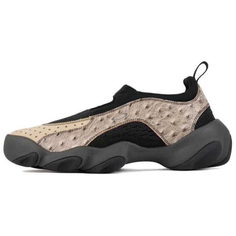 Factory Team Flesh Sandal Brain Dead Castle Black Oakley
Factory Team Flesh Sandal Brain Dead Castle Black Oakley