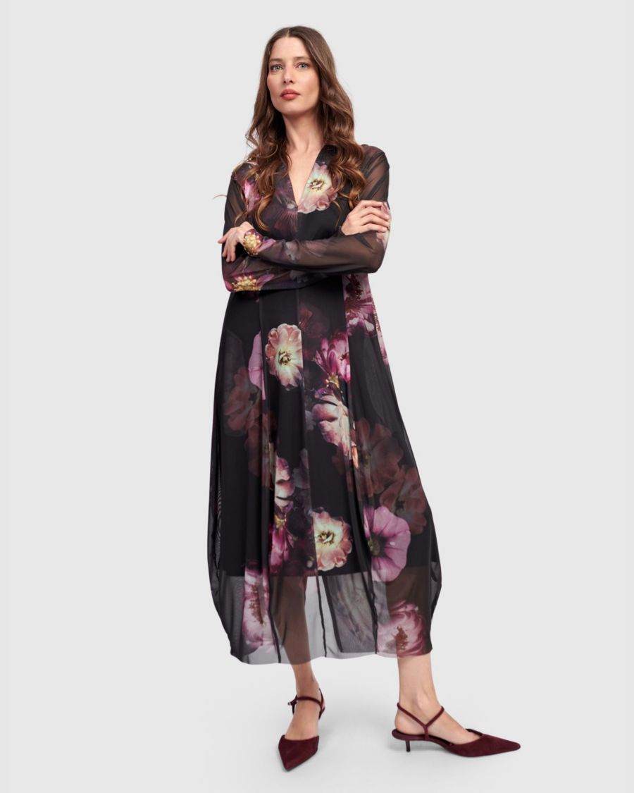 Женское платье-кокон Whitney Alembika, Bloom
Женское платье-кокон Whitney Alembika, Bloom