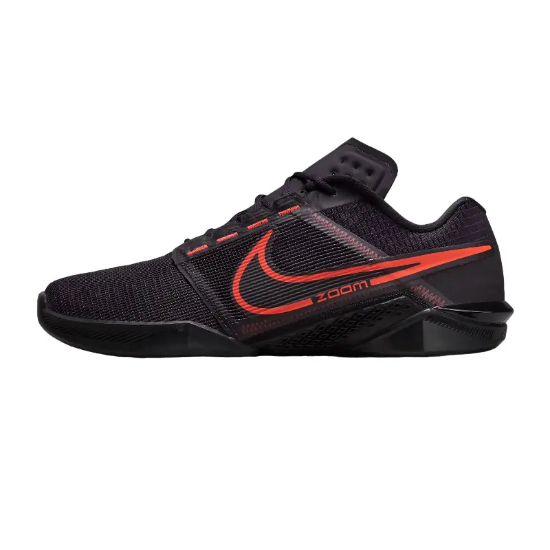 Кроссовки Nike Zoom Metcon Turbo 2, черный/красный
Кроссовки Nike Zoom Metcon Turbo 2, черный/красный