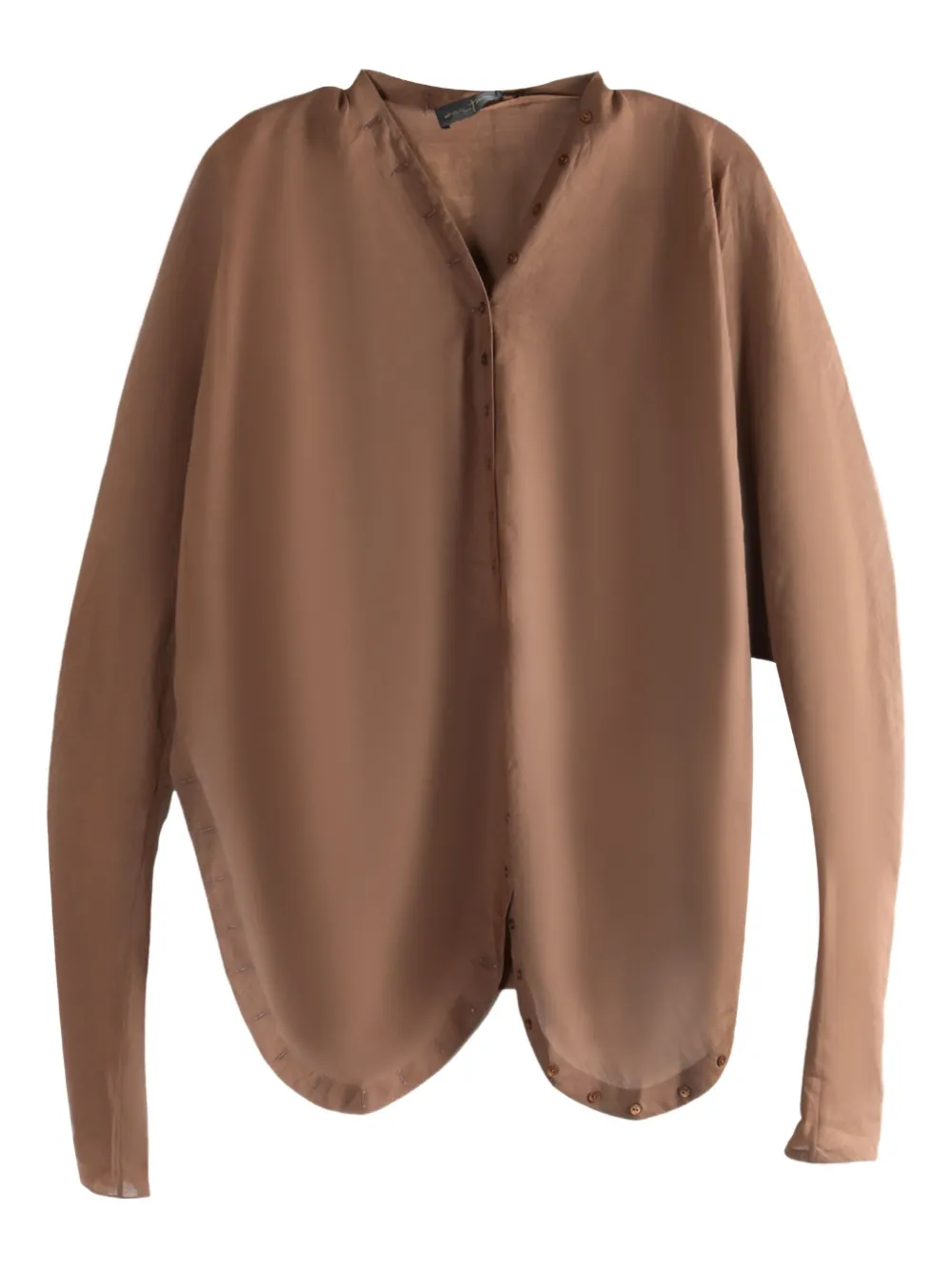 Рубашка с закругленным подолом и пуговицами Cortana, коричневый
Рубашка с закругленным подолом и пуговицами Cortana, коричневый