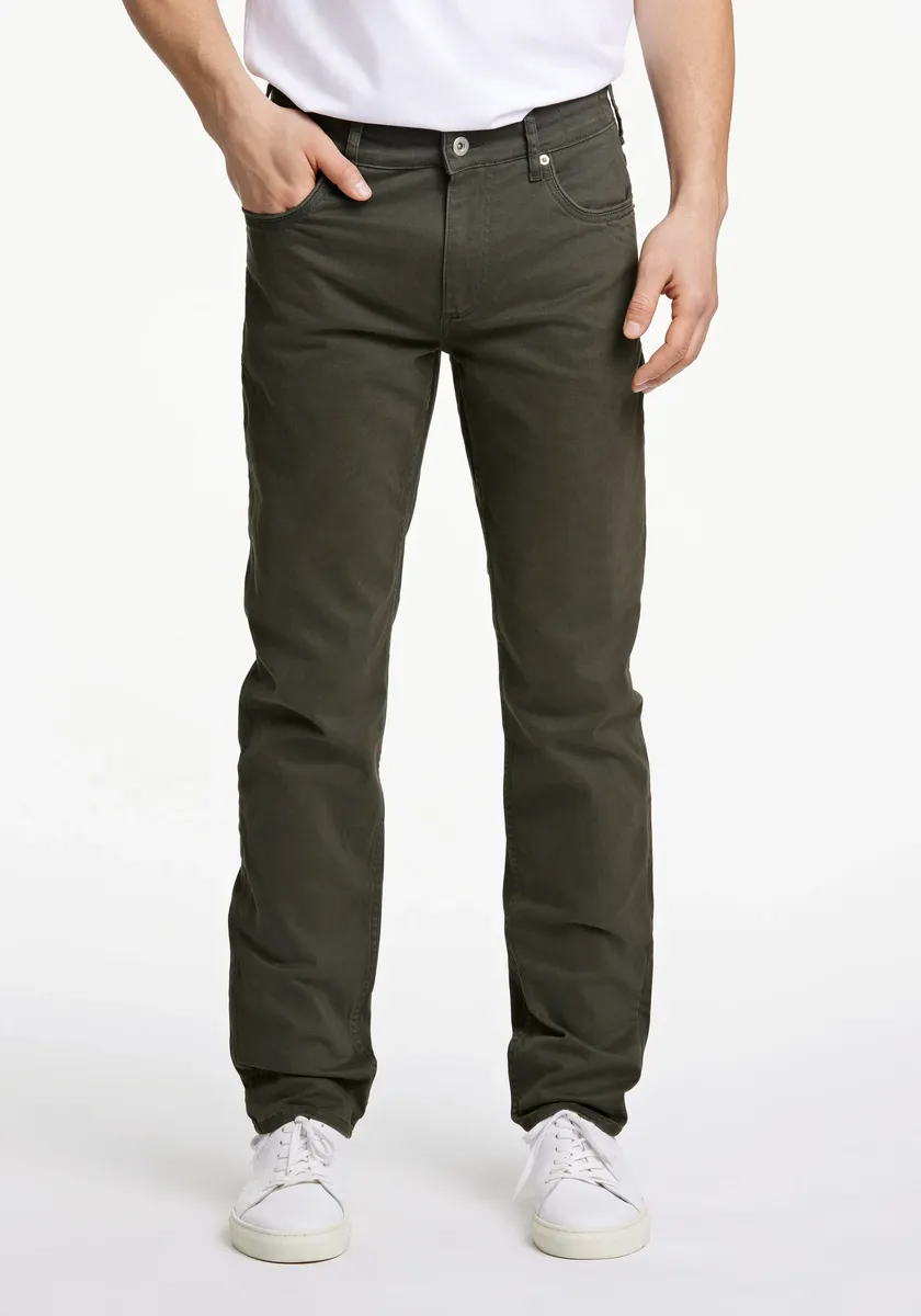LINDBERGH Брюки с 5 карманами " Lindbergh 5-Pocket Jeans", цвет Army
LINDBERGH Брюки с 5 карманами " Lindbergh 5-Pocket Jeans", цвет Army