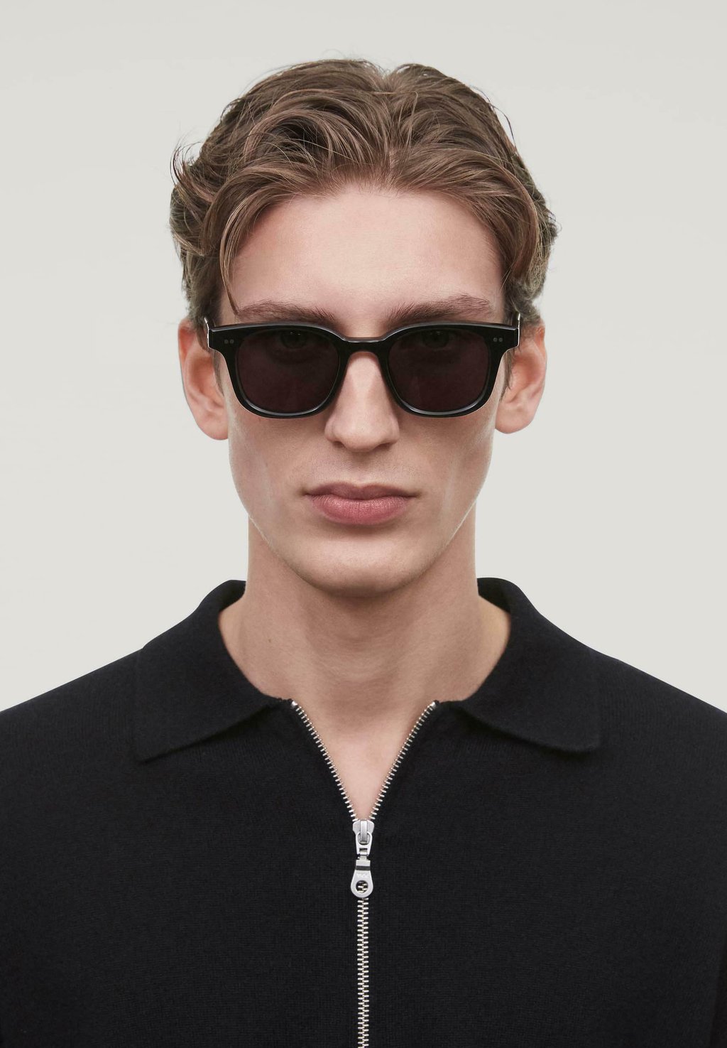 Солнцезащитные очки CHIMI 02 CHIMI, черный
Солнцезащитные очки CHIMI 02 CHIMI, черный