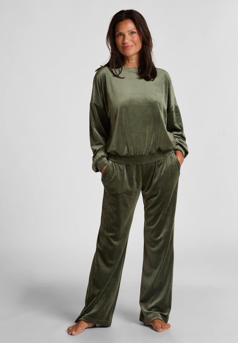 Пижамные брюки Hunkemöller PETITE PYJAMA BOTTOMS, Green
Пижамные брюки Hunkemöller PETITE PYJAMA BOTTOMS, Green