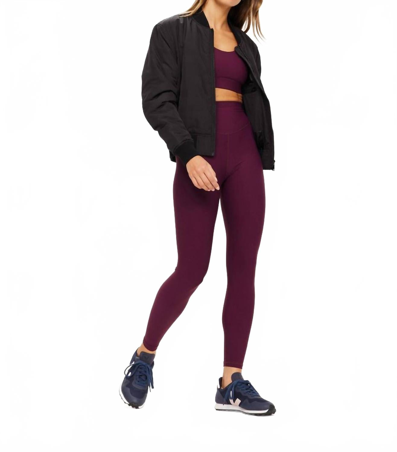 Высокие брюки-миди персикового цвета, инжир THE UPSIDE
Высокие брюки-миди персикового цвета, инжир THE UPSIDE