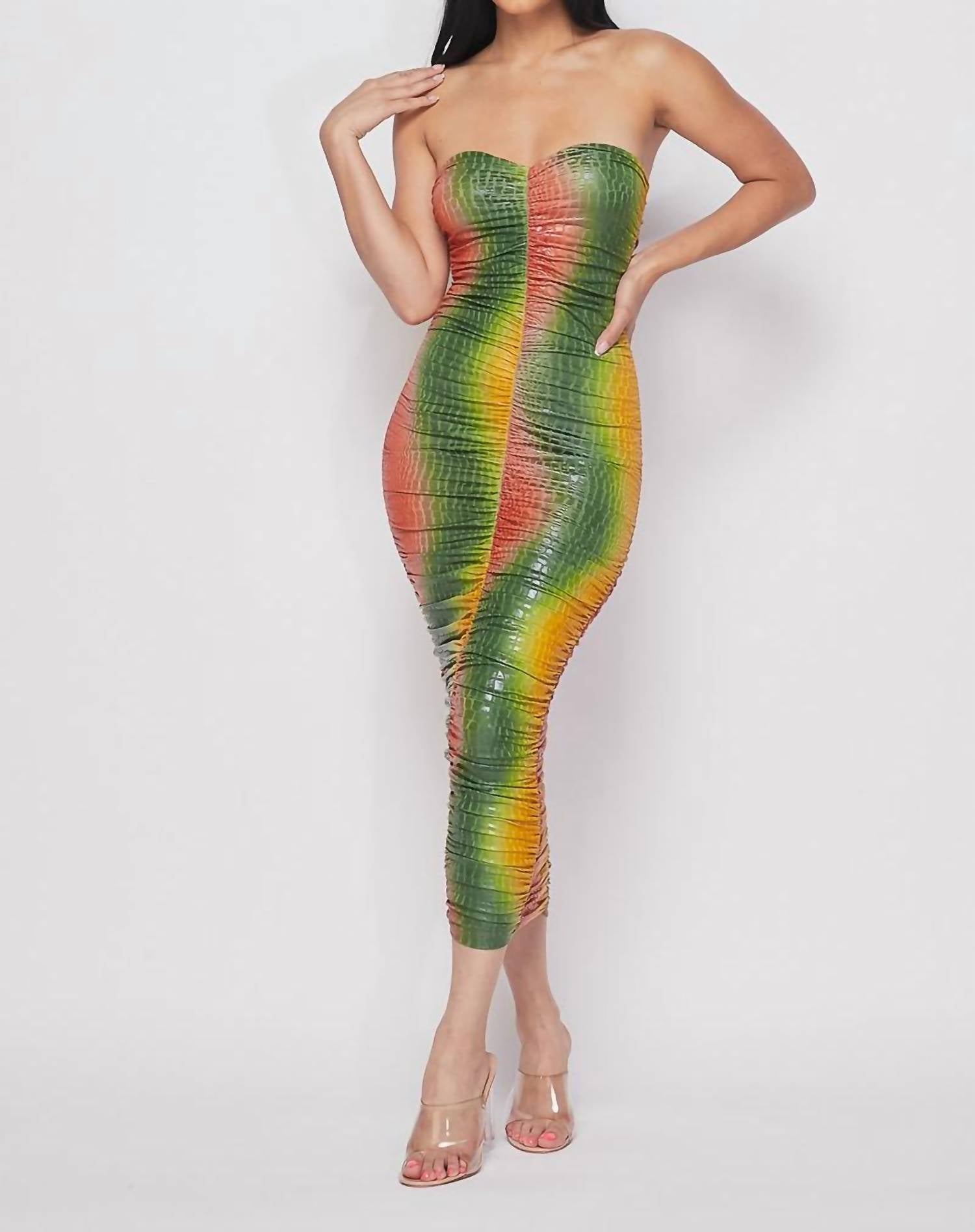 Hot & Delicious Облегающее миди-платье с эффектом омбре в разноцветном исполнении
Hot & Delicious Облегающее миди-платье с эффектом омбре в разноцветном исполнении