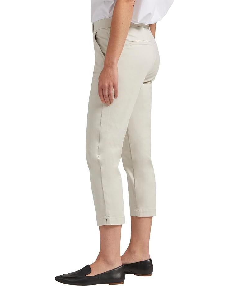 Брюки Jag Jeans Maddie Mid-Rise Capris, цвет Stone
Брюки Jag Jeans Maddie Mid-Rise Capris, цвет Stone