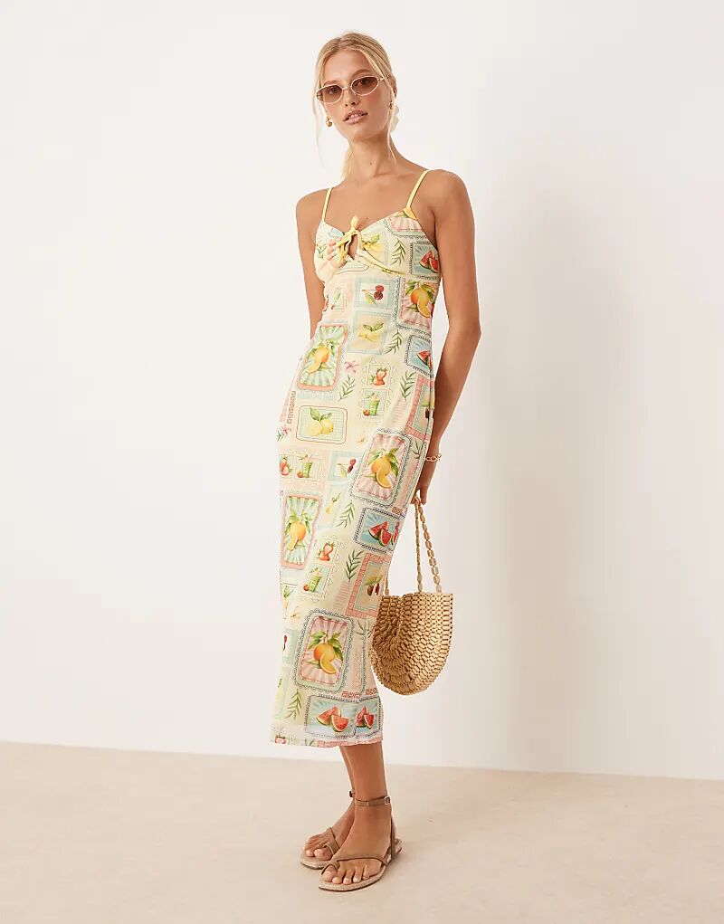 Платье миди ASOS DESIGN на бретелях с завязками спереди и фруктовым принтом
Платье миди ASOS DESIGN на бретелях с завязками спереди и фруктовым принтом