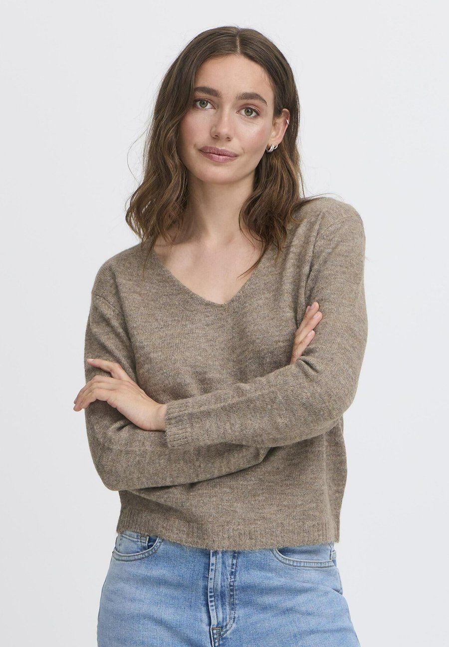 Джемпер ICHI KAMARA, Fungi/Brown
Джемпер ICHI KAMARA, Fungi/Brown