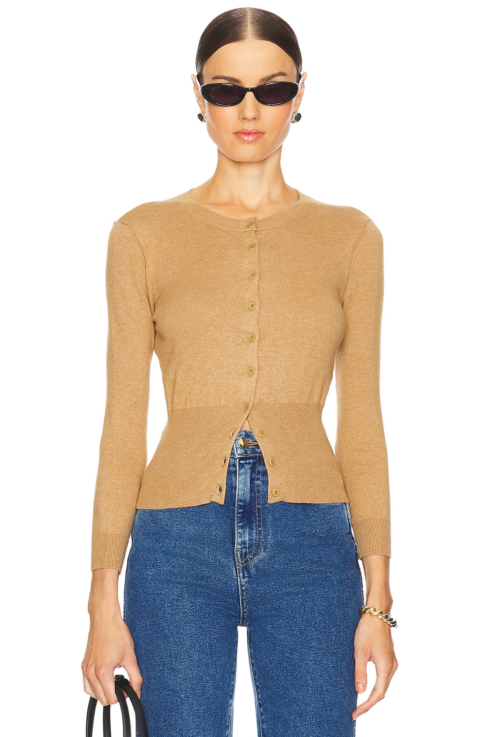 Вязаный кардиган от марианны марадоны L'Academie, бежевый
Вязаный кардиган от марианны марадоны L'Academie, бежевый