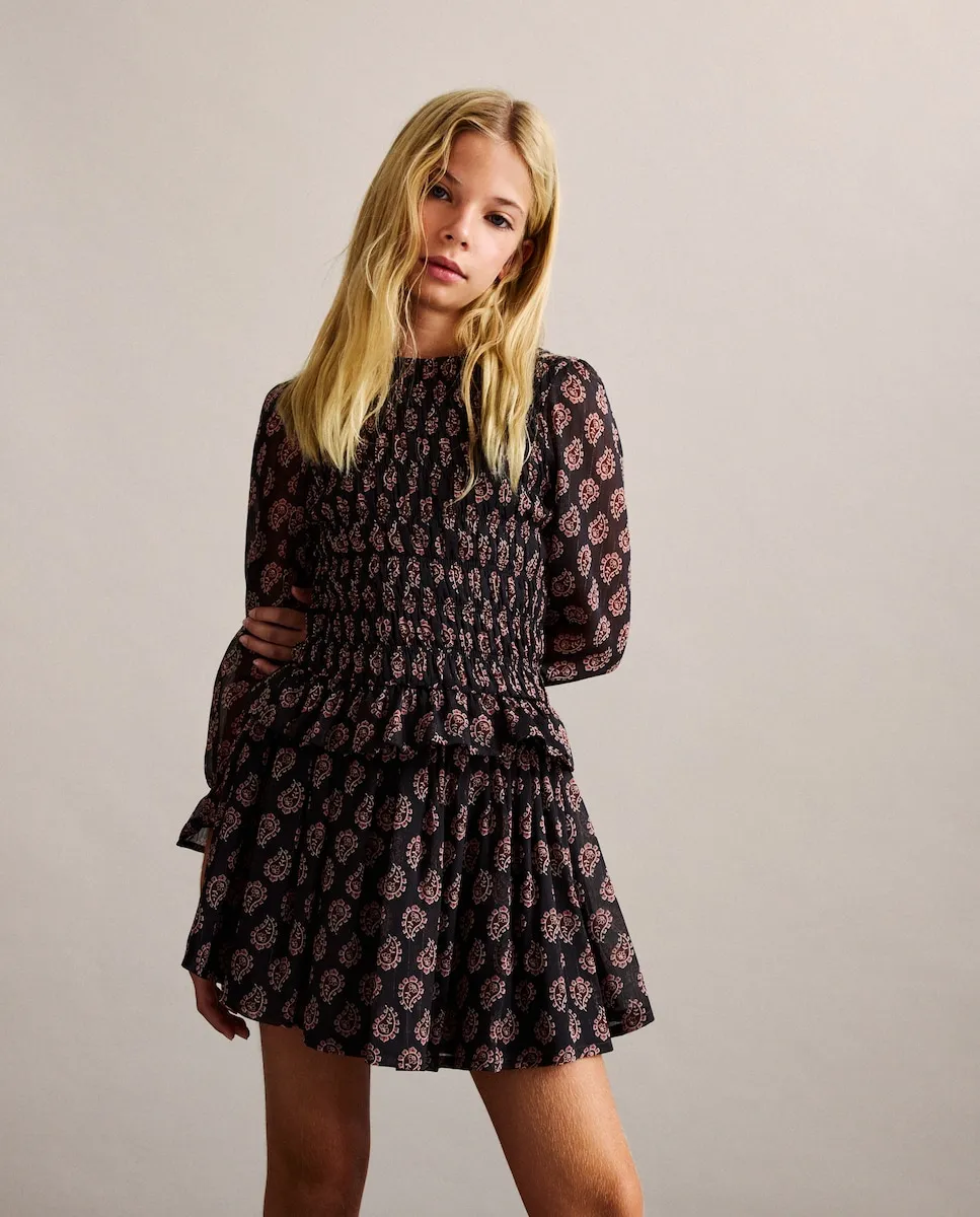 Блузка для девочки с длинными рукавами, структурой из воланов и принтом пейсли по всей поверхности Coconut El Corte Inglés, красный
Блузка для девочки с длинными рукавами, структурой из воланов и принтом пейсли по всей поверхности Coconut El Corte Inglés, красный