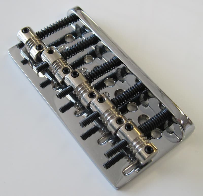 Fender American Standard 5-String Bass Bridge 2007 HMV 0075128000 USA Precision Bass V Jazz Bass V Bridge 2007 HMV 0075128000
Fender American Standard 5-String Bass Bridge 2007 HMV 0075128000 USA Precision Bass V Jazz Bass V Bridge 2007 HMV 0075128000