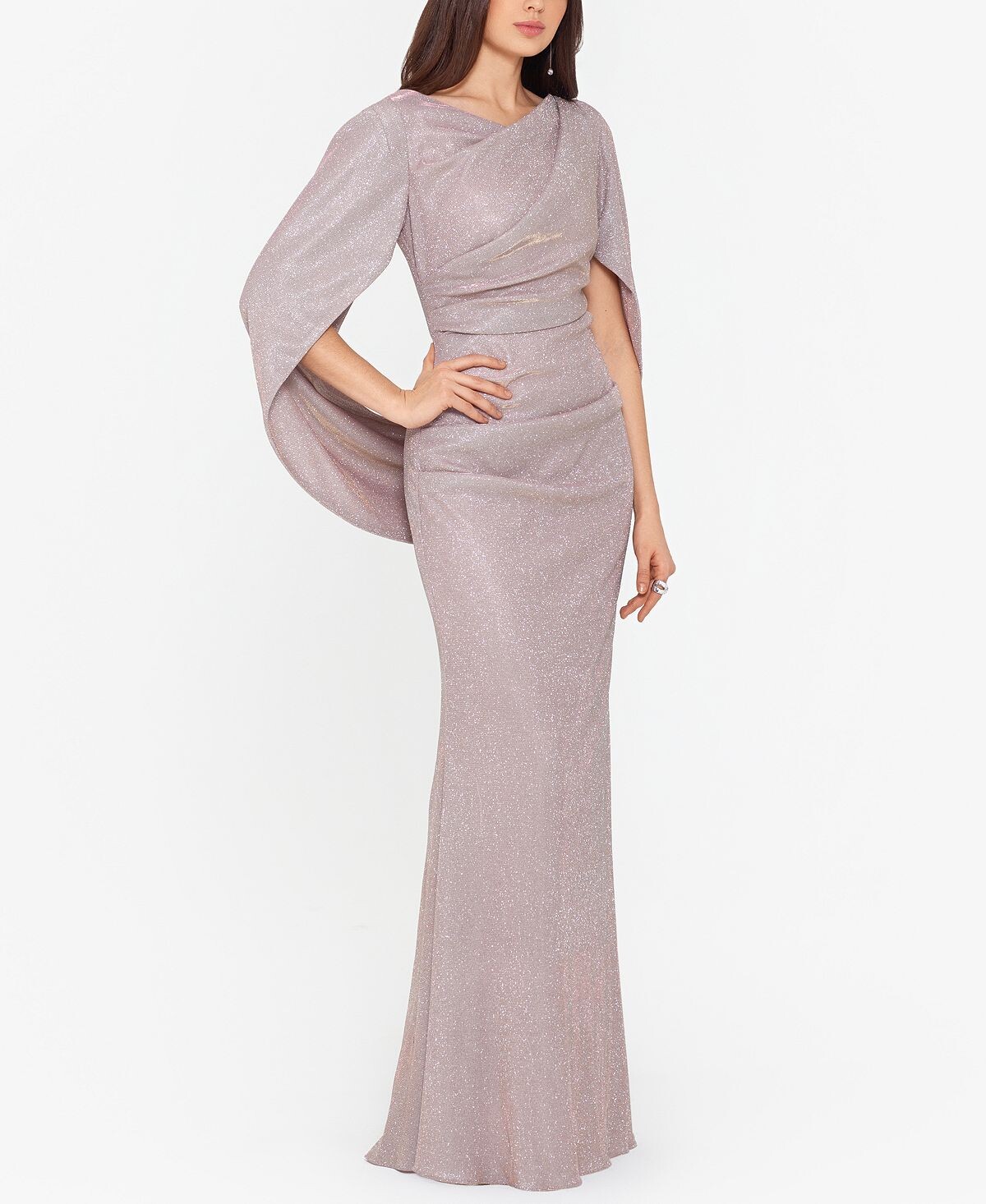 Блестящее платье-накидка с драпировкой на спине Betsy & Adam, мульти
Блестящее платье-накидка с драпировкой на спине Betsy & Adam, мульти