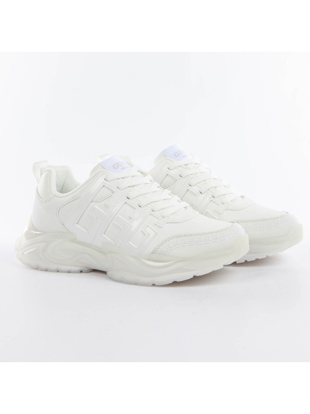 Кроссовки belluno Guess, белый
Кроссовки belluno Guess, белый