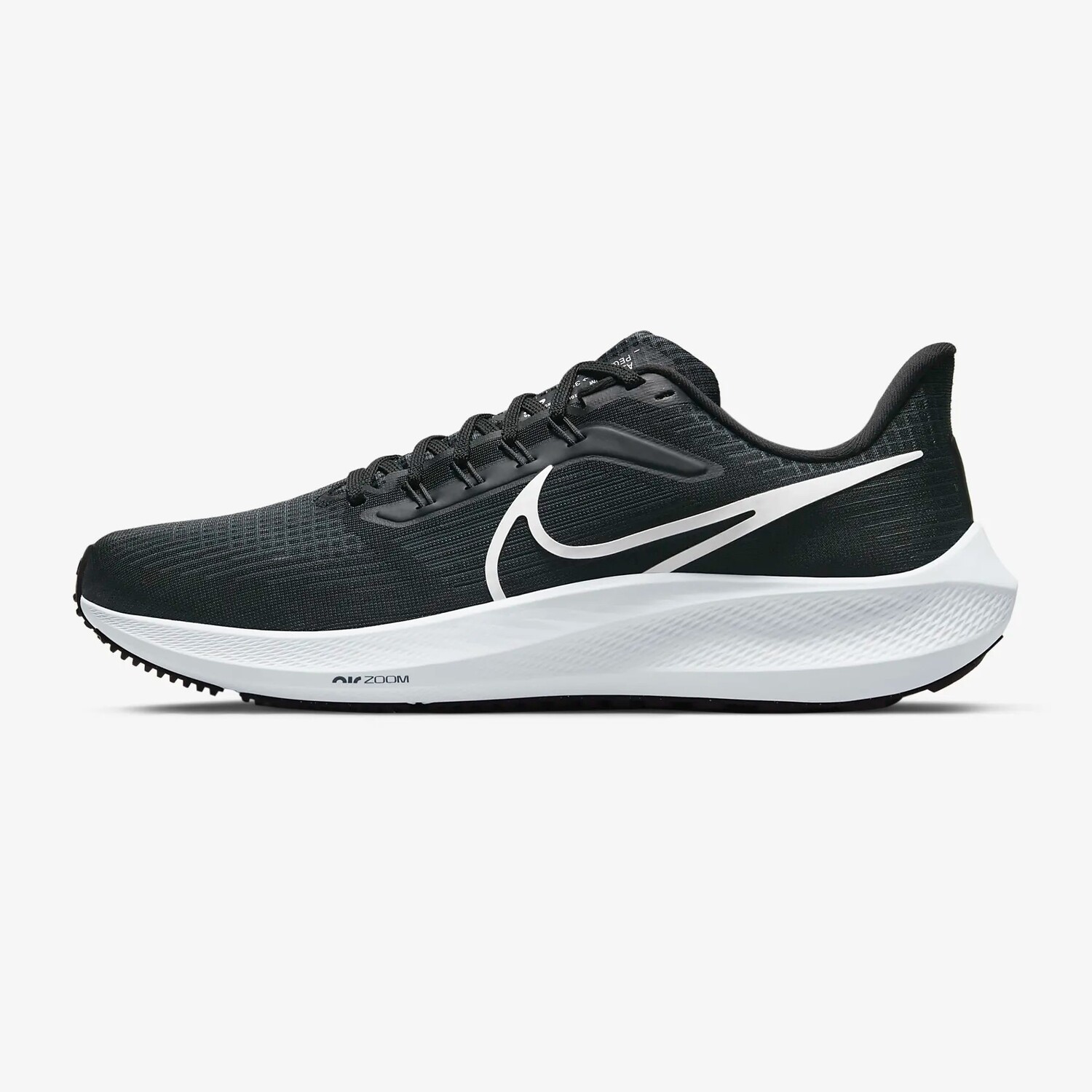 Кроссовки Nike Air Zoom Pegasus 39, черный/белый
Кроссовки Nike Air Zoom Pegasus 39, черный/белый