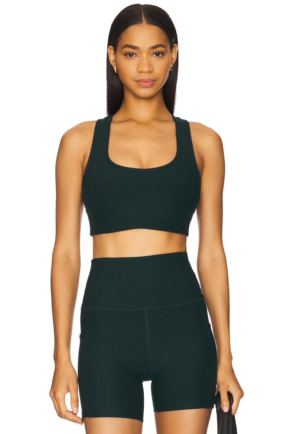 Бюстгальтер длинной линии "Space dye simplicity" от Beyond Yoga, dark spruce green heather
Бюстгальтер длинной линии "Space dye simplicity" от Beyond Yoga, dark spruce green heather