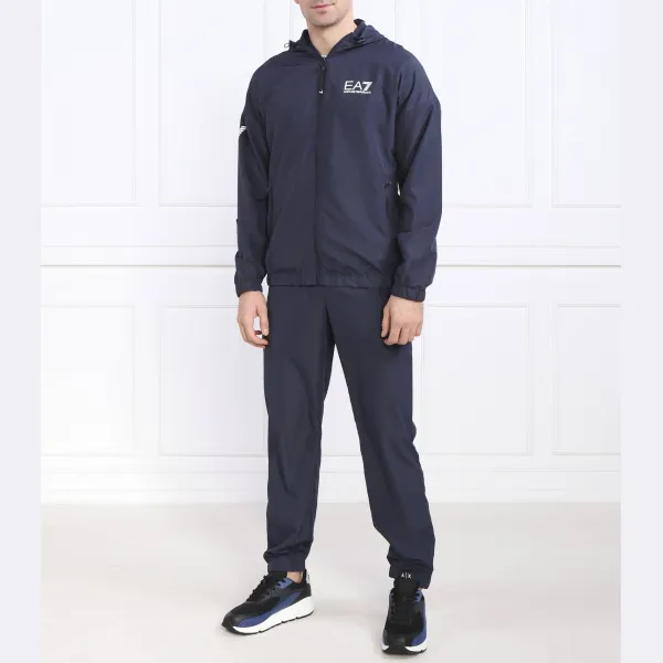 Спортивный костюм стандартной посадки Ea7, синий
Спортивный костюм стандартной посадки Ea7, синий