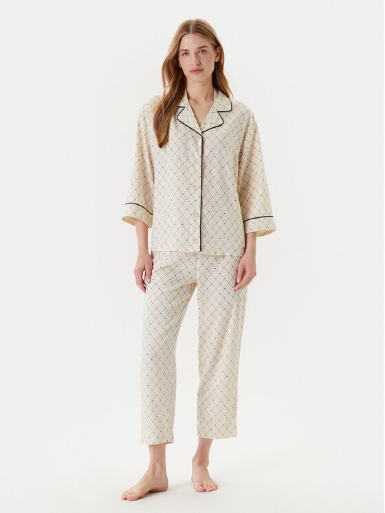 Свободная пижама 4T3U3P00R United Colors Of Benetton, экрю
Свободная пижама 4T3U3P00R United Colors Of Benetton, экрю