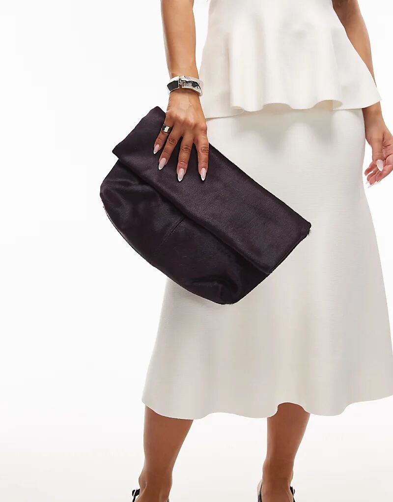 Сумка-клатч Topshop Georgia из кожи, складная, фиолетового цвета
Сумка-клатч Topshop Georgia из кожи, складная, фиолетового цвета