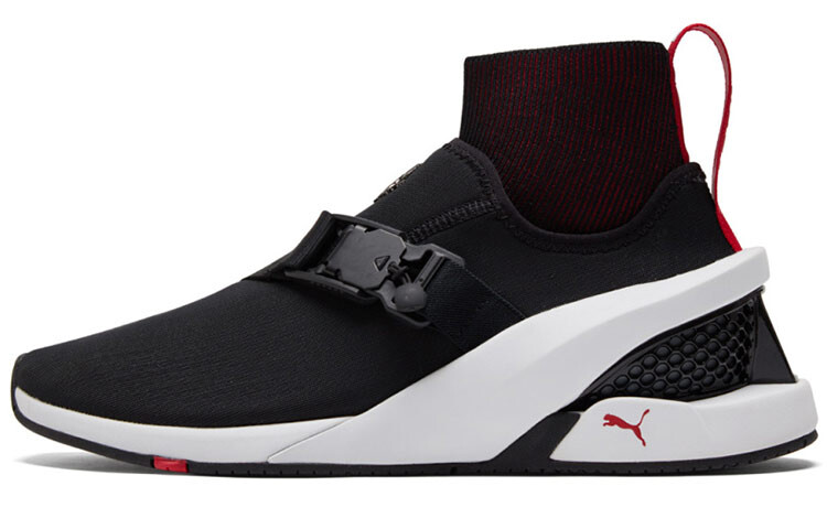 Кроссовки Puma Scuderia Ferrari Мужчины 
Кроссовки Puma Scuderia Ferrari Мужчины