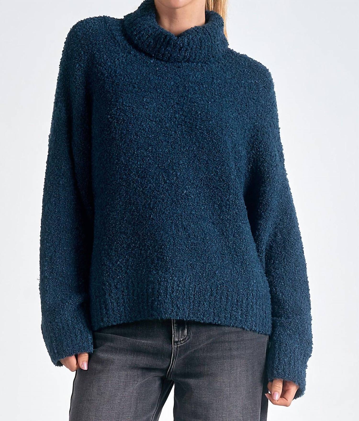 ELAN Свитер с высоким воротником из букле бирюзового цвета
ELAN Свитер с высоким воротником из букле бирюзового цвета