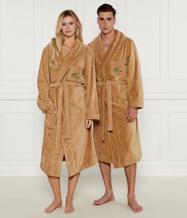 Халат унисекс Lacoste Home с крокодилом, бежевый
Халат унисекс Lacoste Home с крокодилом, бежевый