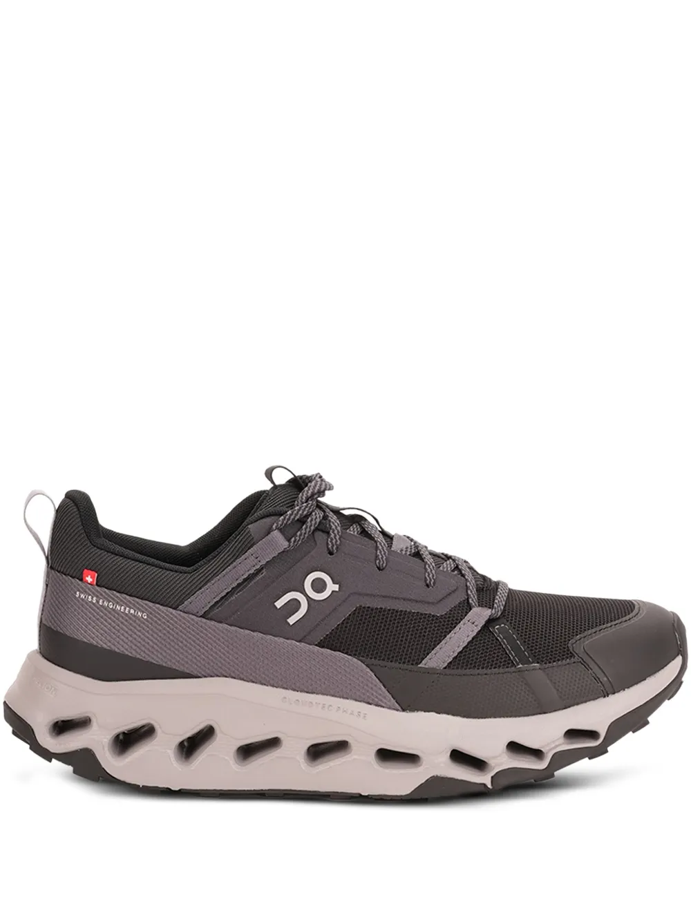 Кроссовки на шнуровке On Running, серый
Кроссовки на шнуровке On Running, серый