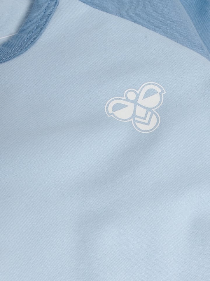 Hummel Детская футболка с длинными рукавами "Mini Raglan Body Longsleeve Bee" синего цвета
Hummel Детская футболка с длинными рукавами "Mini Raglan Body Longsleeve Bee" синего цвета