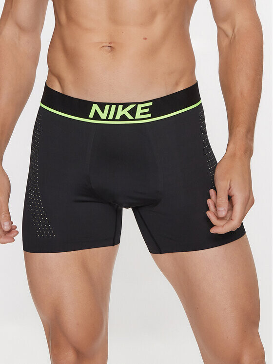 Боксерские трусы Nike, черный
Боксерские трусы Nike, черный