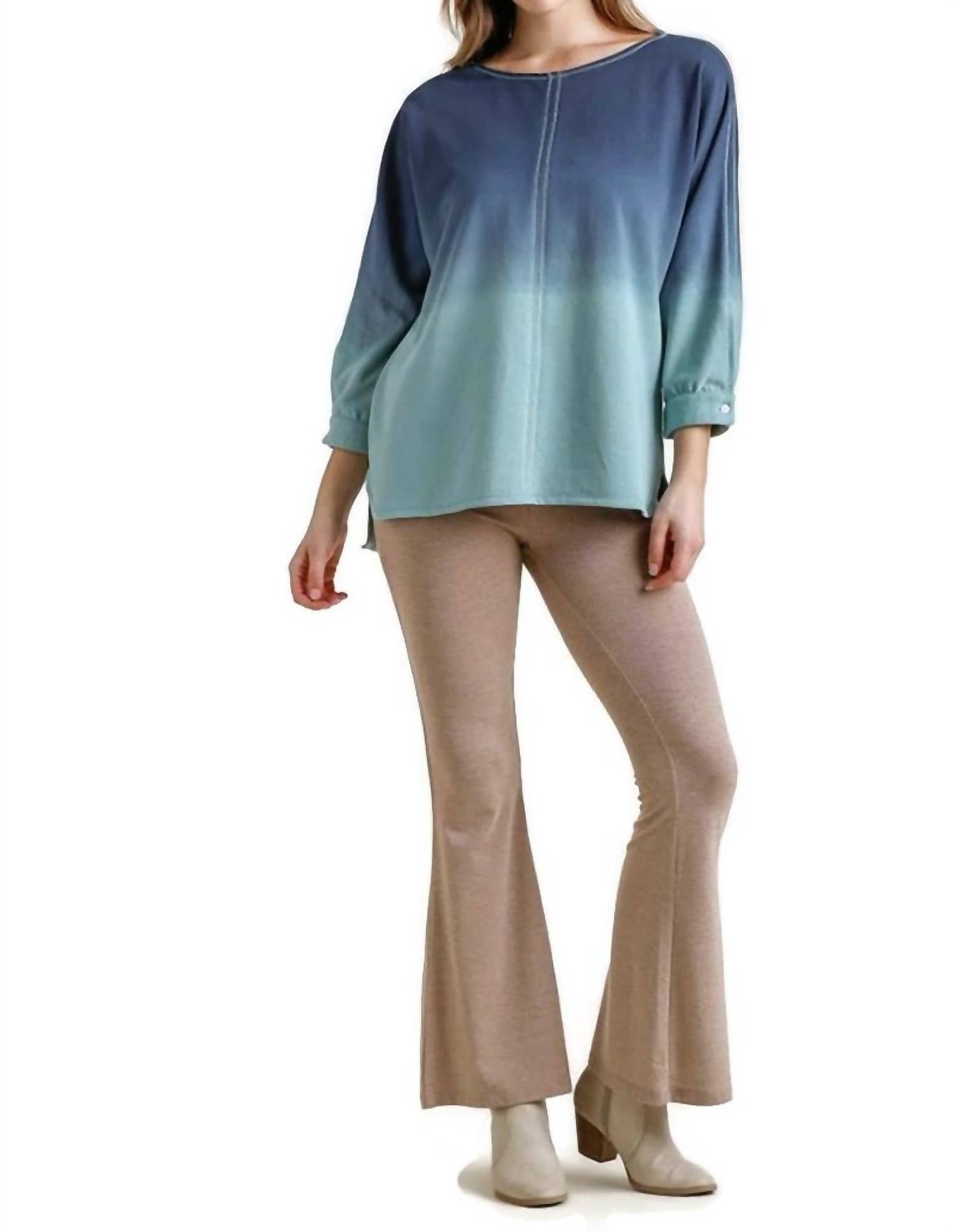 Топ Ombre Raglan в темно-синем цвете umgee 
Топ Ombre Raglan в темно-синем цвете umgee