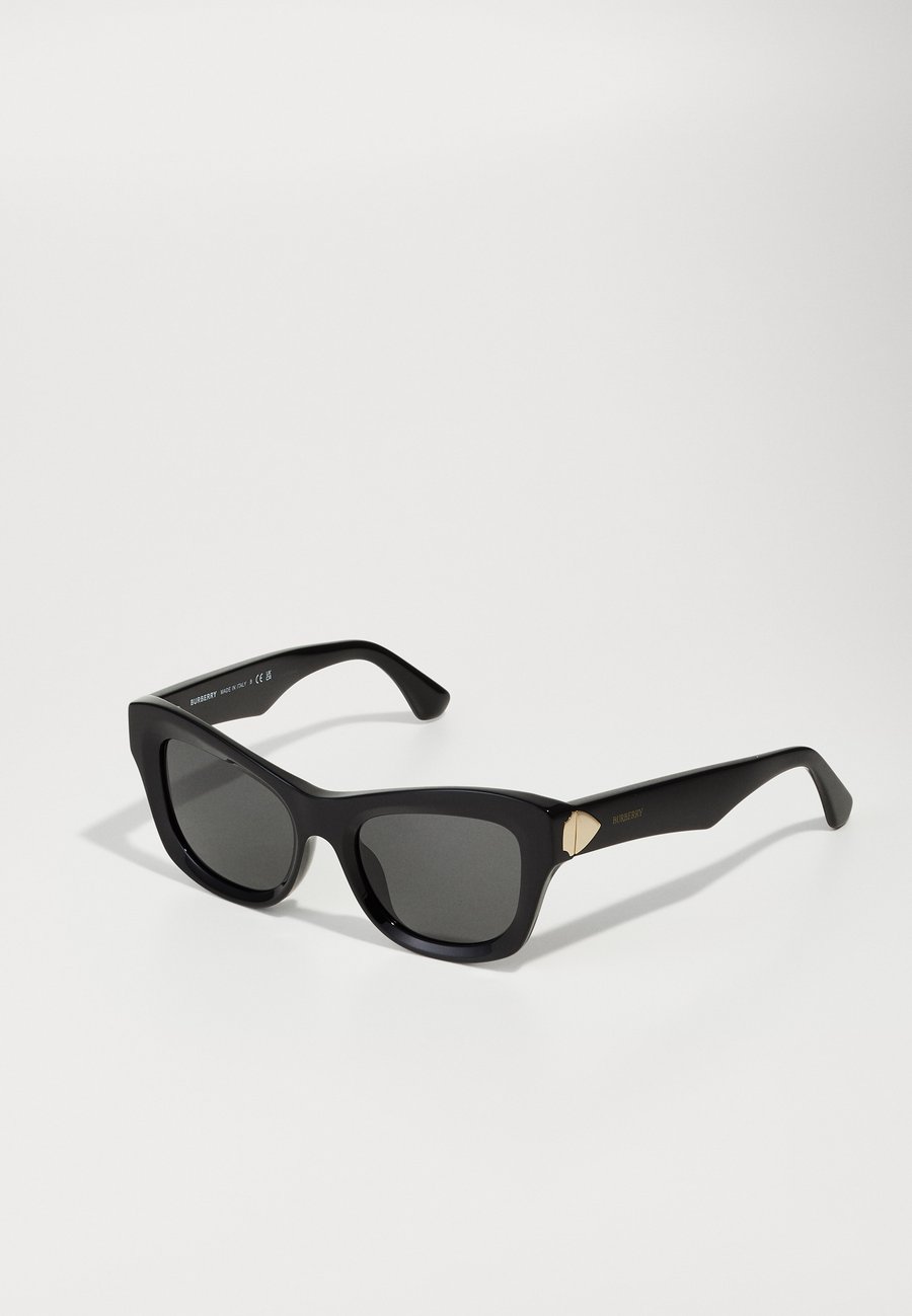 Солнцезащитные очки Burberry Sunglasses, Black
Солнцезащитные очки Burberry Sunglasses, Black
