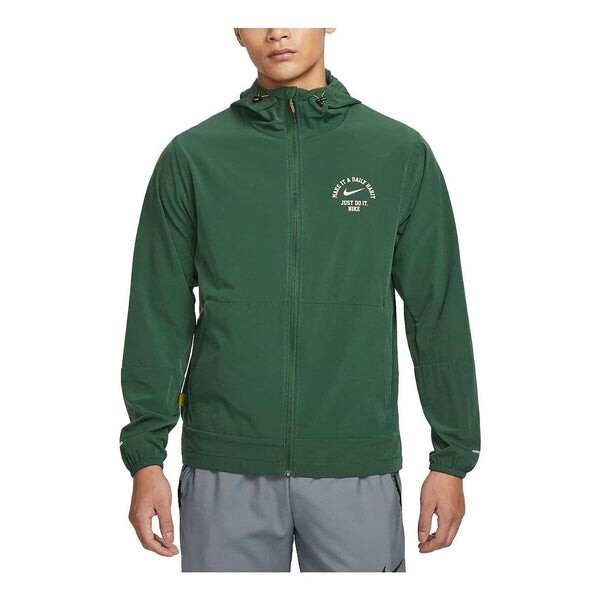 Куртка оздоровительные беговые Куртка Nike, зеленый 
Куртка оздоровительные беговые Куртка Nike, зеленый