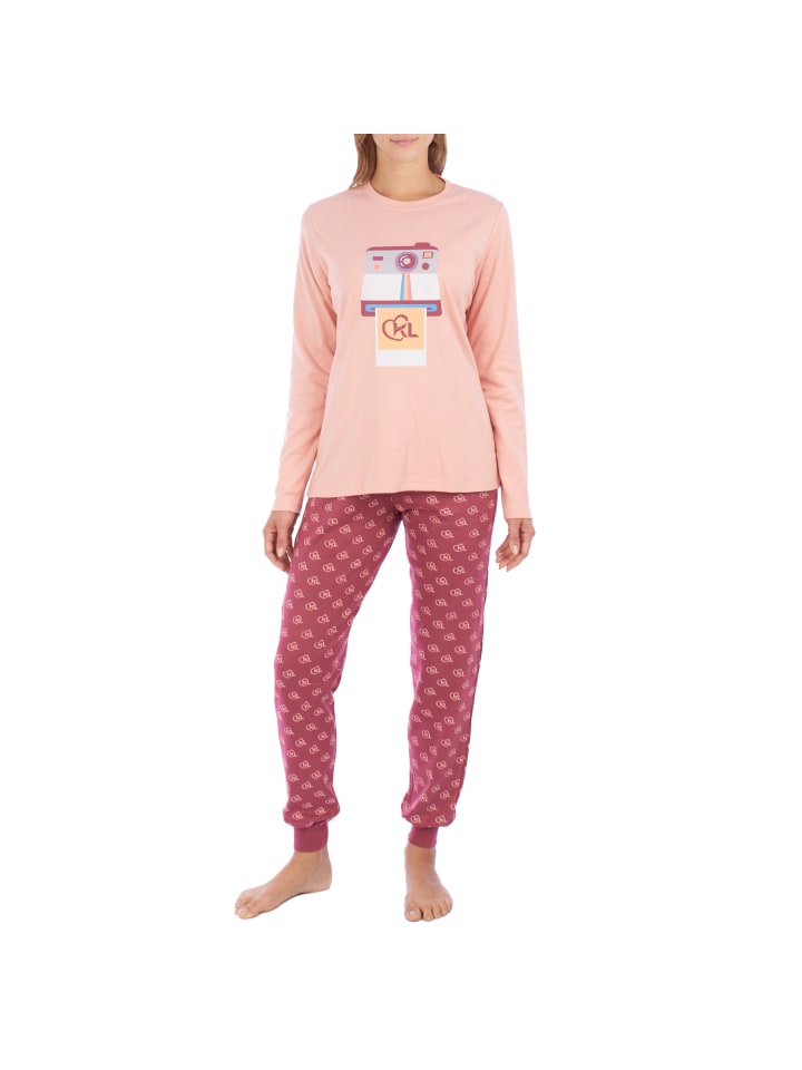 Kisses and Love Розовая пижама
Kisses and Love Розовая пижама